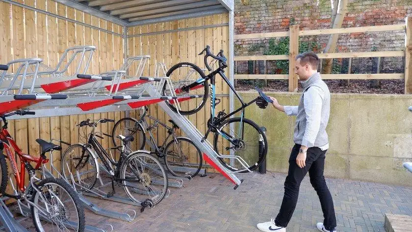 How To Use A Two Tier Bike Rack Turvec