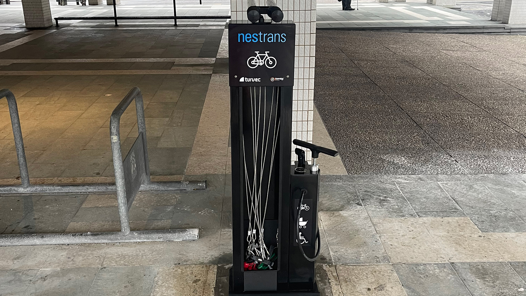 bike repair station aberdeen council