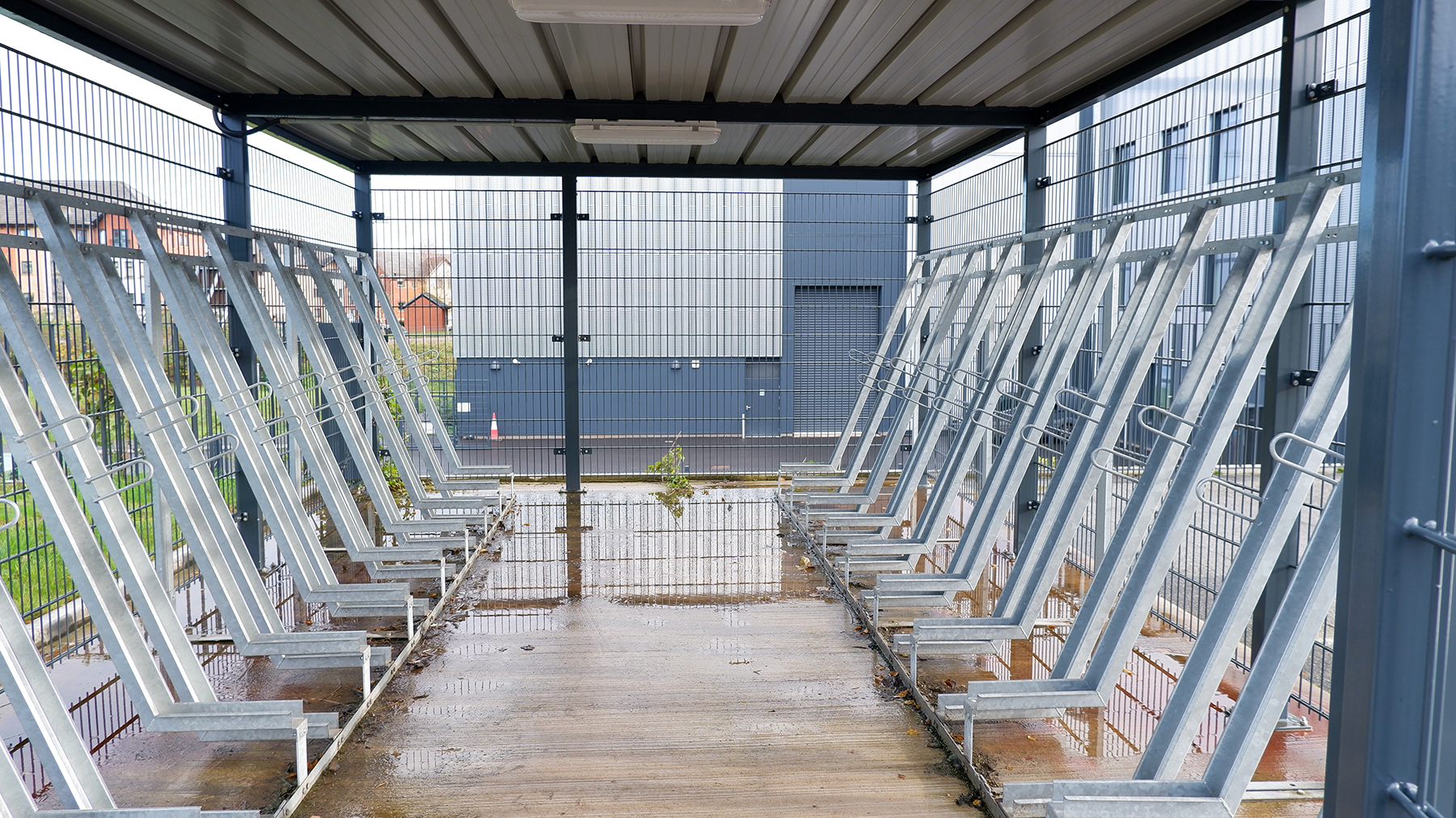 steel mesh bike shelter