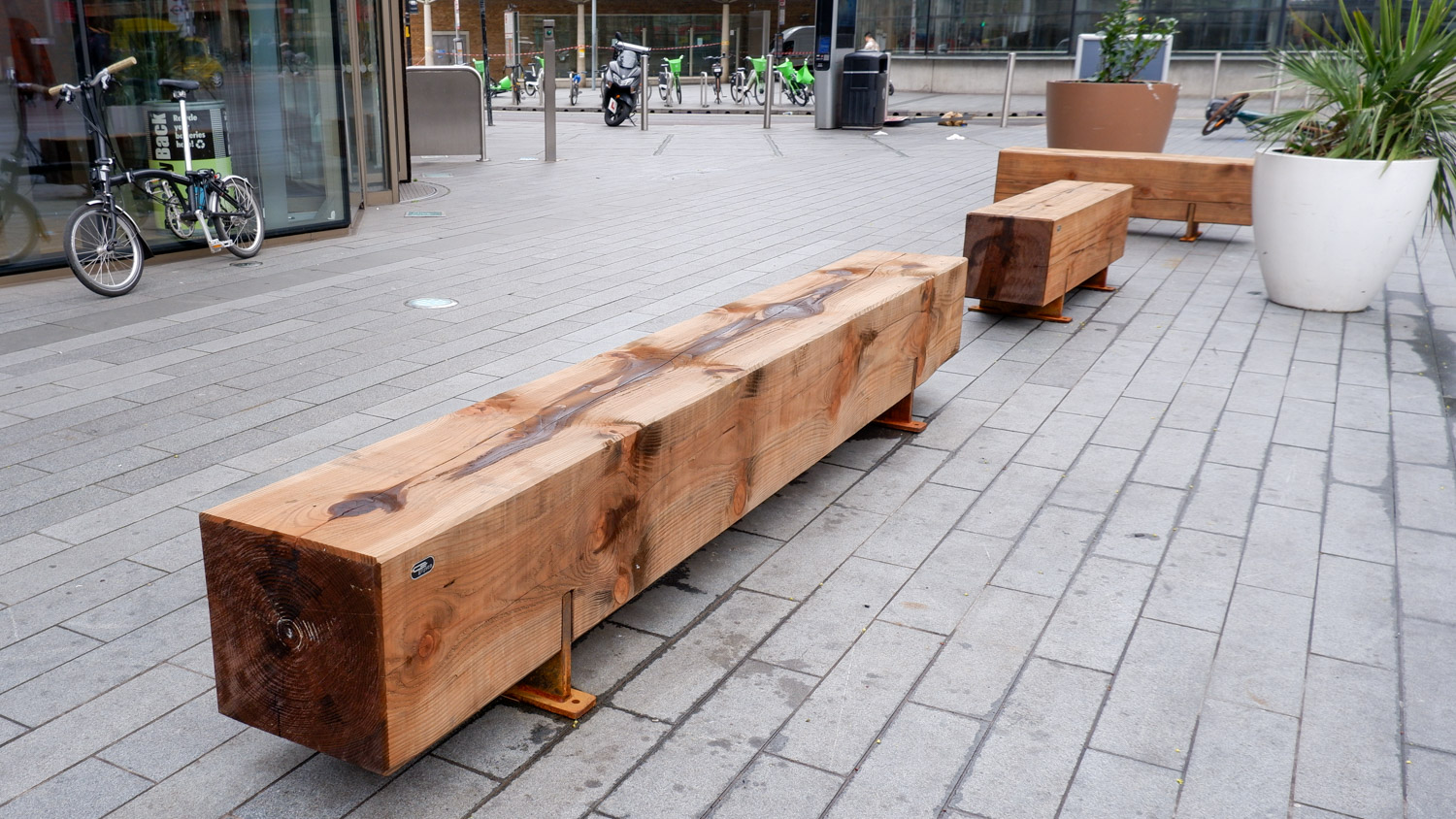 pure eco bench